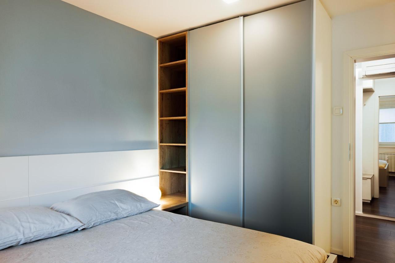 Elegant 1-Bedroom Apartment Near Hill Forest Laibach Exterior foto